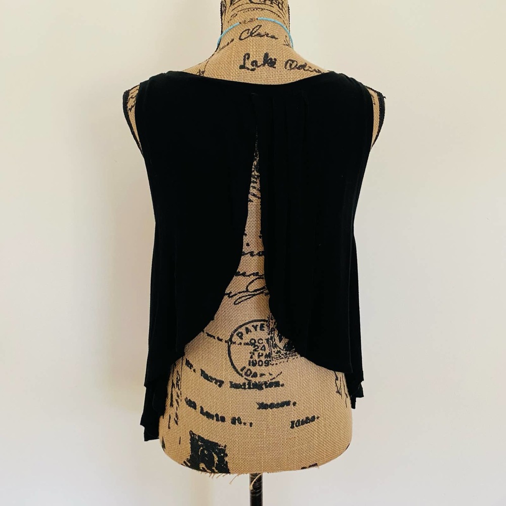 Brandy Melville Eliana Open Tulip Back Black Soft Stretchy Muscle Cotton Shirt - Picture 6 of 8